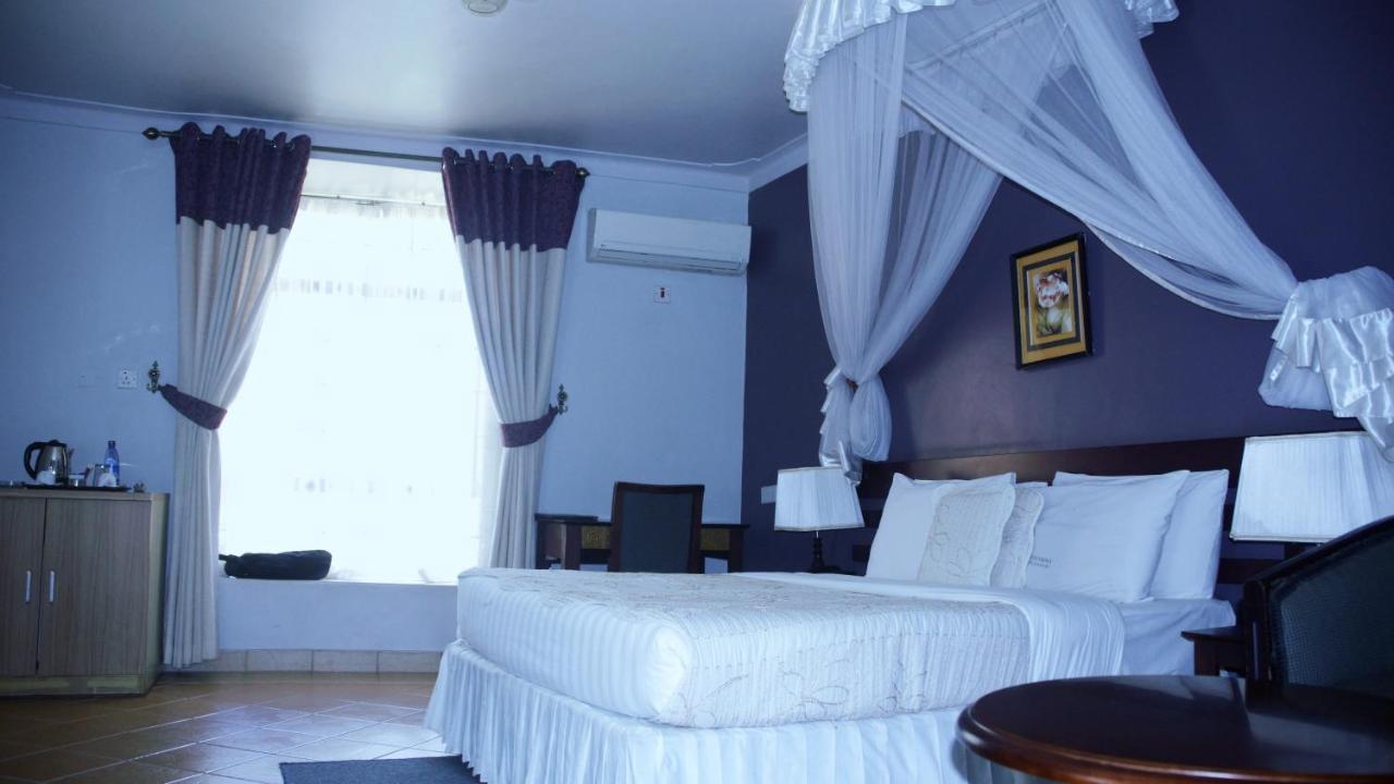 Silver Springs Hotel Kampala Exterior foto